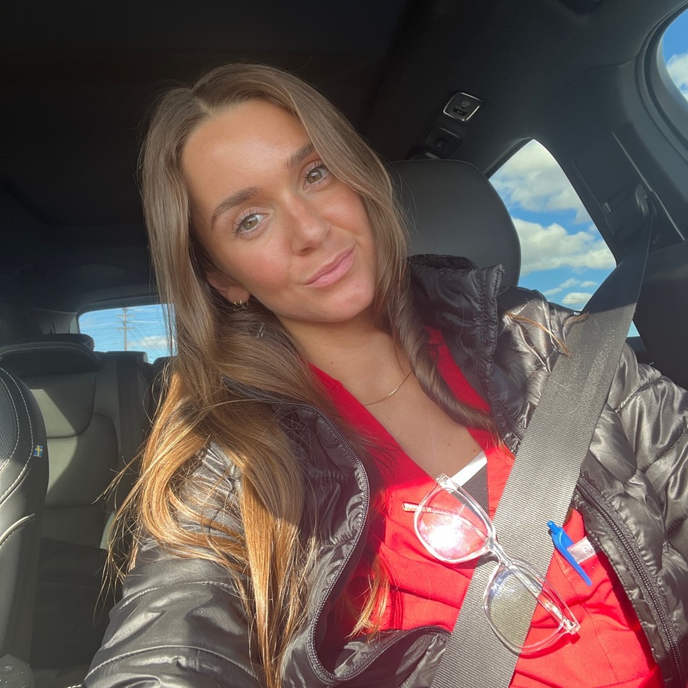 Meet your Posher, Lindsey